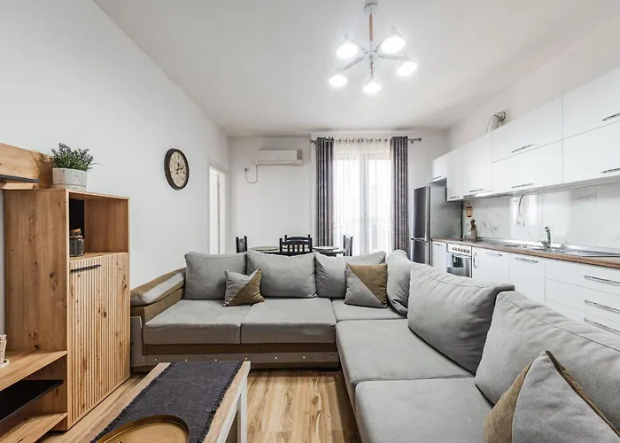 Alpha Cozy & Spacious