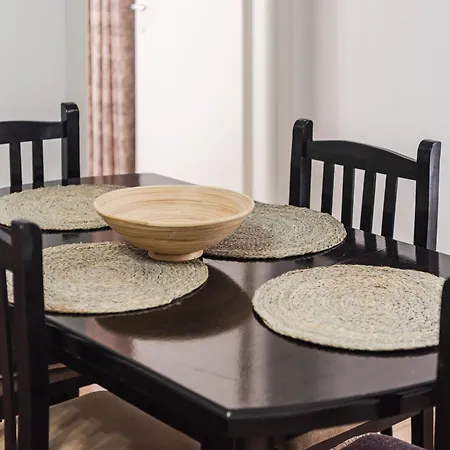 Alpha Cozy & Spacious Apartamento