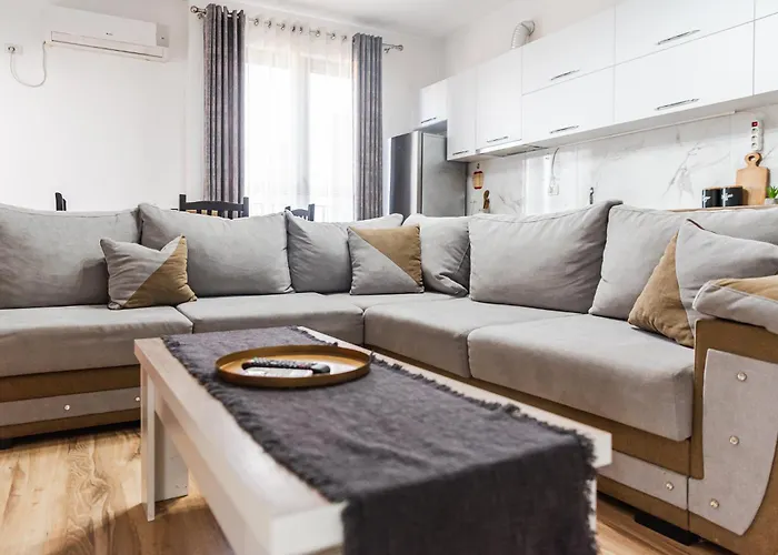 Alpha Cozy & Spacious *